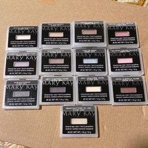 Mary Kay eyeshadow. Set of 14.
